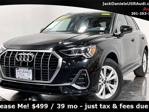Certified 2025 Audi Q3 2.0T Premium w/ Convenience Package image 1