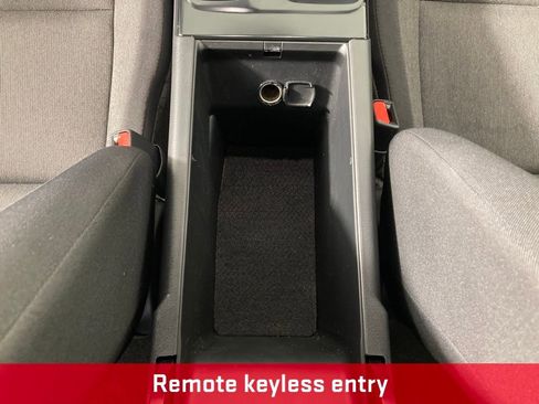 Used 2025 Toyota Camry LE FWD image 12