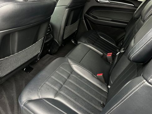 Used 2019 Mercedes-Benz GLS 450 4MATIC image 10