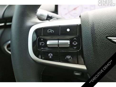 Used 2026 Genesis GV70 2.5T AWD/4WD image 18