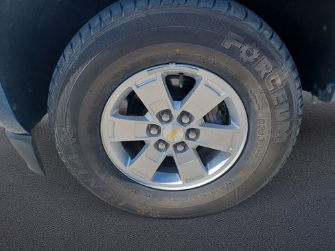 Used 2019 Chevrolet Colorado W/T w/ WT Convenience Package AWD/4WD image 21