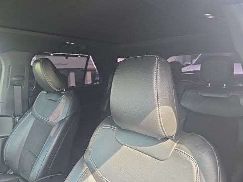 Used 2022 Ford Explorer ST w/ ST High-Performance Pack AWD/4WD image 5