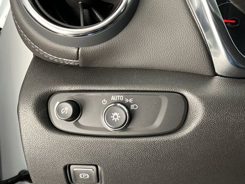 New 2026 Chevrolet Blazer LT w/ LPO, Floor Liner Package image 20