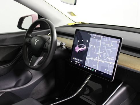Used 2020 Tesla Model Y Long Range AWD/4WD image 11