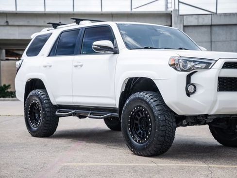 Used 2016 Toyota 4Runner SR5 Premium AWD/4WD image 46