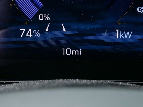 New 2026 Chevrolet Equinox EV LT image 11