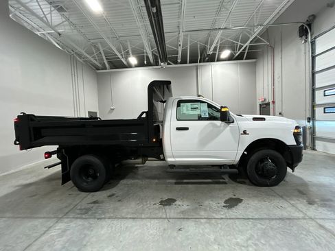 New 2026 RAM 3500 Tradesman image 5