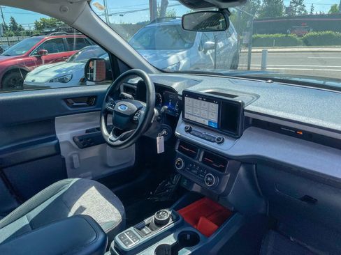 Used 2022 Ford Maverick AWD SuperCrew image 36