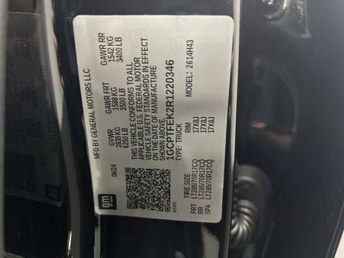 Certified 2024 Chevrolet Colorado ZR2 w/ ZR2 Convenience Package III AWD/4WD image 34
