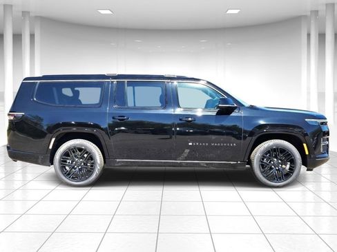 New 2026 Jeep Grand Wagoneer L Limited AWD/4WD image 2