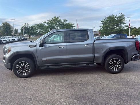 Used 2020 GMC Sierra 1500 AT4 w/ AT4 Premium Package AWD/4WD image 4
