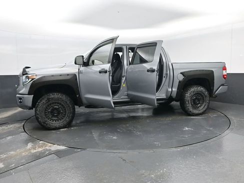 Used 2019 Toyota Tundra SR5 w/ TRD Off Road Package image 29