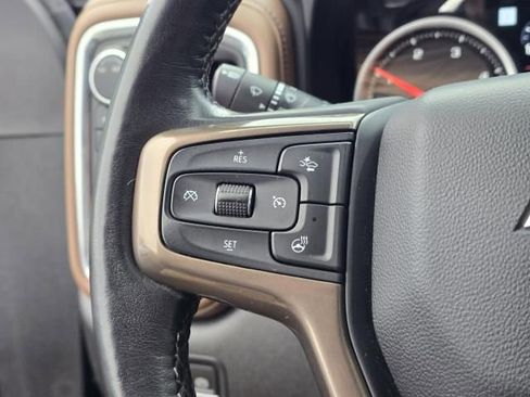 Used 2023 Chevrolet Silverado 3500 High Country image 28