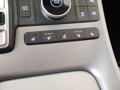 Used 2023 Hyundai Palisade Limited FWD image 8