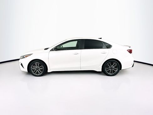 Used 2023 Kia Forte GT-Line w/ GT-Line Premium Package FWD image 4