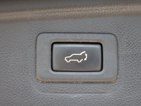 Used 2019 Subaru Outback 2.5i Limited image 9