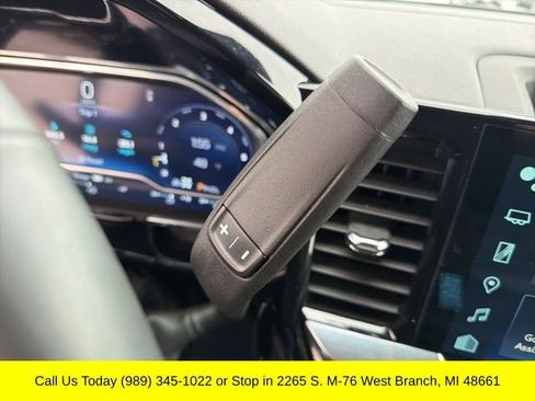 Used 2025 Chevrolet Silverado 1500 LT AWD/4WD image 28