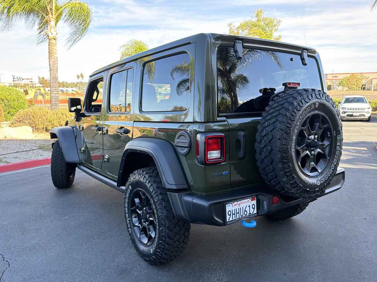 Used 2023 Jeep Wrangler Unlimited w/ 8.4" Radio Group AWD/4WD image 4