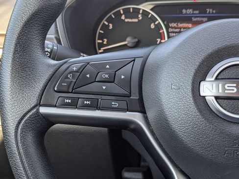 Used 2024 Nissan Altima 2.5 SV image 29