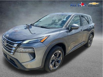 Used 2025 Nissan Rogue SV