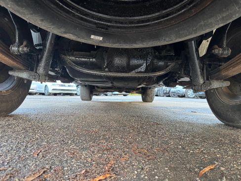 Used 2005 Ford Explorer Sport Trac XLT image 20