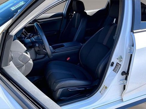 Used 2021 Honda Civic Sport image 16