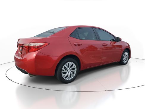 Used 2019 Toyota Corolla LE FWD image 6