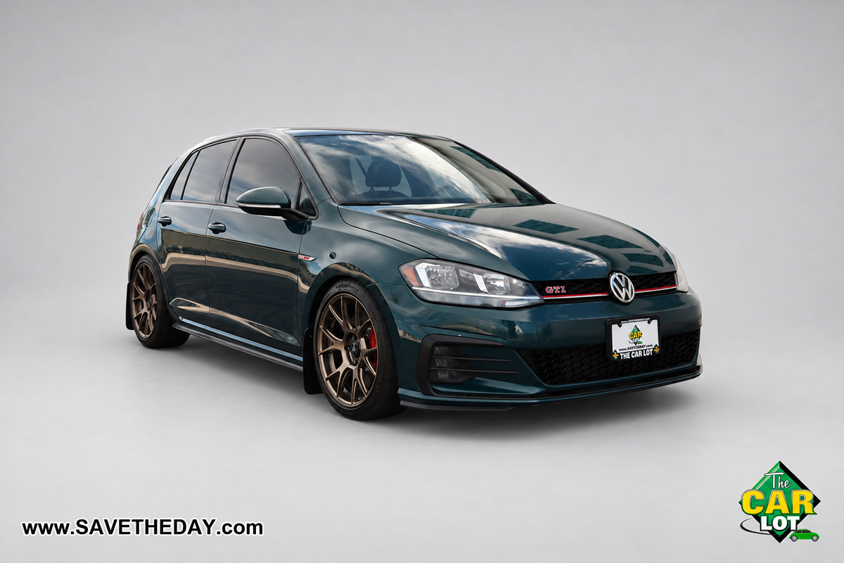 Used 2019 Volkswagen GTI S w/ Driver Assistance Package FWD image 10