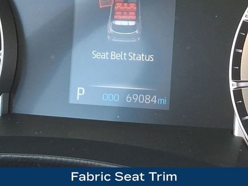 Used 2021 Toyota Highlander LE image 23