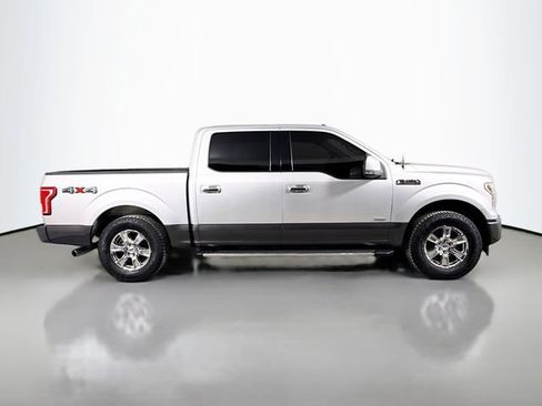 Used 2017 Ford F150 XLT w/ Equipment Group 302A Luxury AWD/4WD image 4