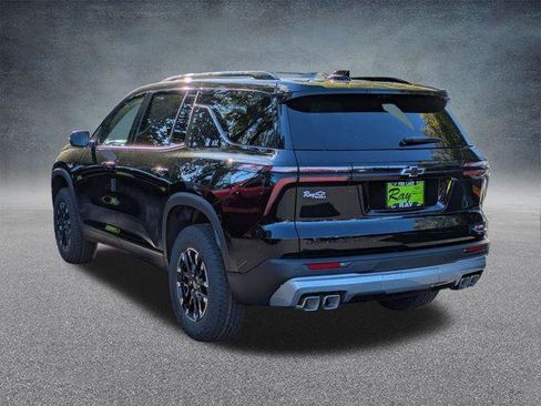 New 2026 Chevrolet Traverse Z71 w/ Driver Confidence Package image 6