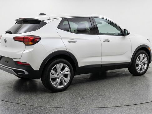 Used 2025 Buick Encore GX Preferred FWD image 9