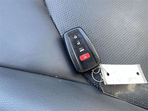 Used 2024 Toyota Camry XSE image 30