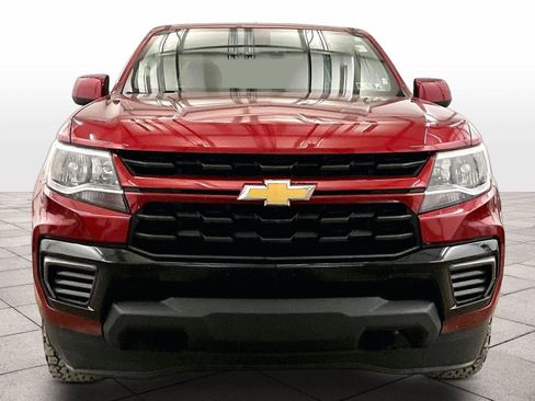 Used 2021 Chevrolet Colorado LT AWD/4WD image 3