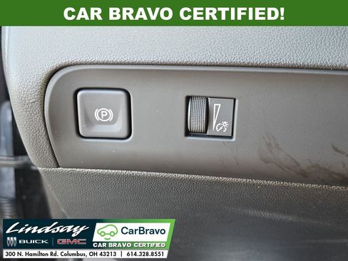 Used 2023 Buick Enclave Essence w/ LPO, Touring Package image 17