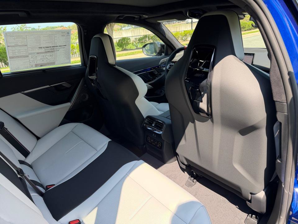 New 2027 BMW M5 Touring AWD/4WD image 29