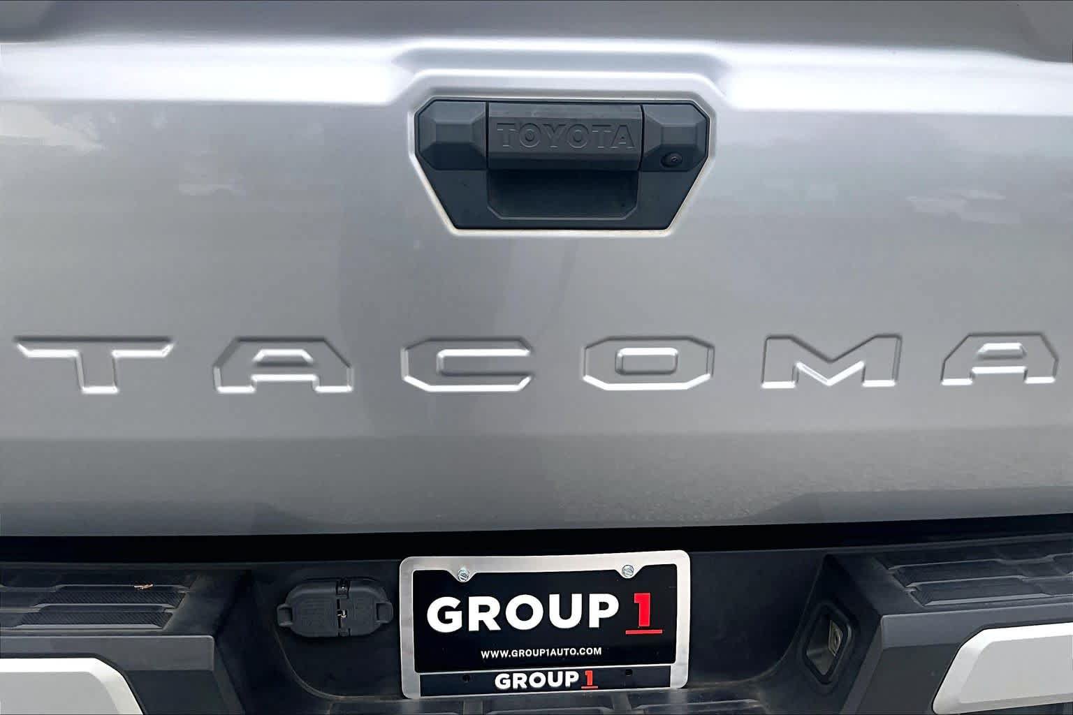 Used 2024 Toyota Tacoma SR5 RWD image 10