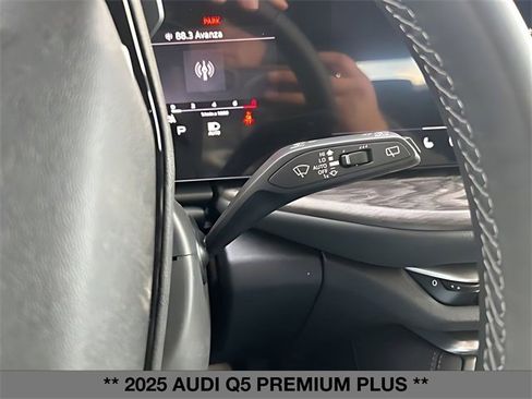 New 2025 Audi Q5 Premium Plus image 29