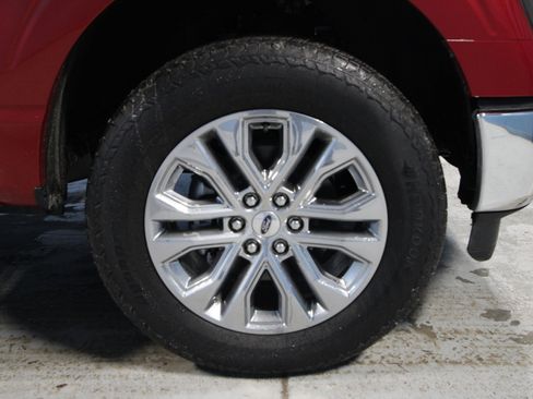 New 2025 Ford F150 Lariat w/ Equipment Group 502A High image 31