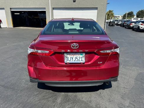 Used 2019 Toyota Camry LE w/ Carpet Mat Package FWD image 3