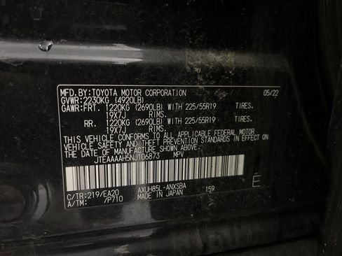 Used 2022 Toyota Venza Limited image 80