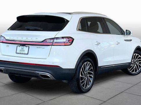 Used 2020 Lincoln Nautilus Reserve w/ Equipment Group 201A image 12