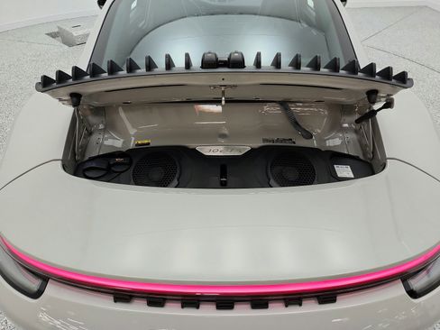 Used 2022 Porsche 911 Carrera GTS RWD image 21