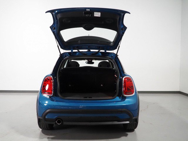 Used 2024 MINI Cooper 2-Door Hardtop FWD image 35