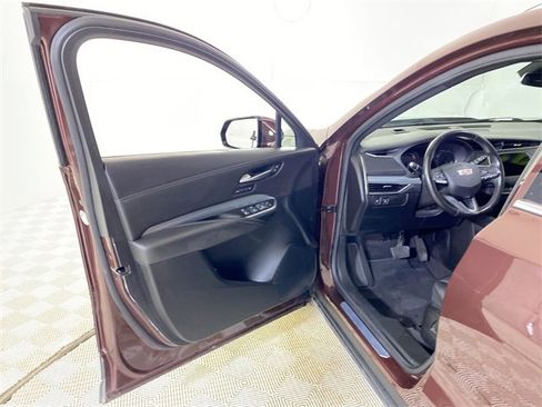 Used 2023 Cadillac XT4 Premium Luxury w/ Cold Weather Package image 27