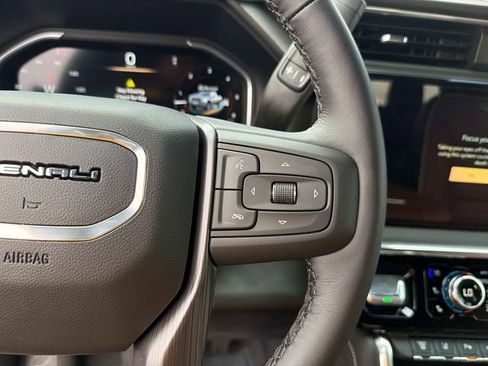 New 2026 GMC Sierra 2500 Denali Ultimate AWD/4WD image 27