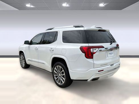 Certified 2023 GMC Acadia Denali w/ Denali Ultimate Package FWD image 3