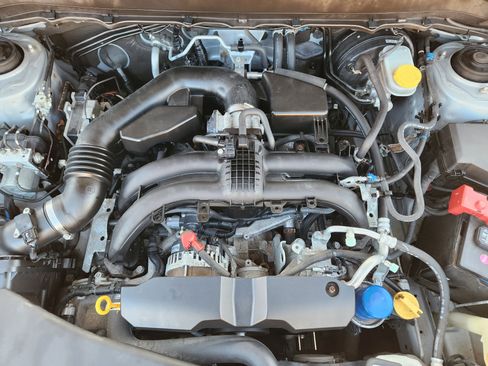 Used 2017 Subaru Forester 2.5i Premium w/ All-Weather Package image 31