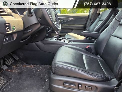 Used 2017 Honda Ridgeline RTL-T image 9