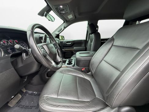 Used 2020 Chevrolet Silverado 1500 LT Trail Boss AWD/4WD image 11